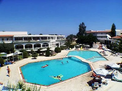 Niriides Hotel 4*